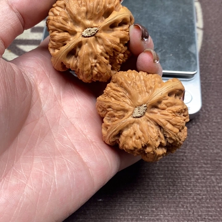 文玩核桃吊坠B***i粗筋微修