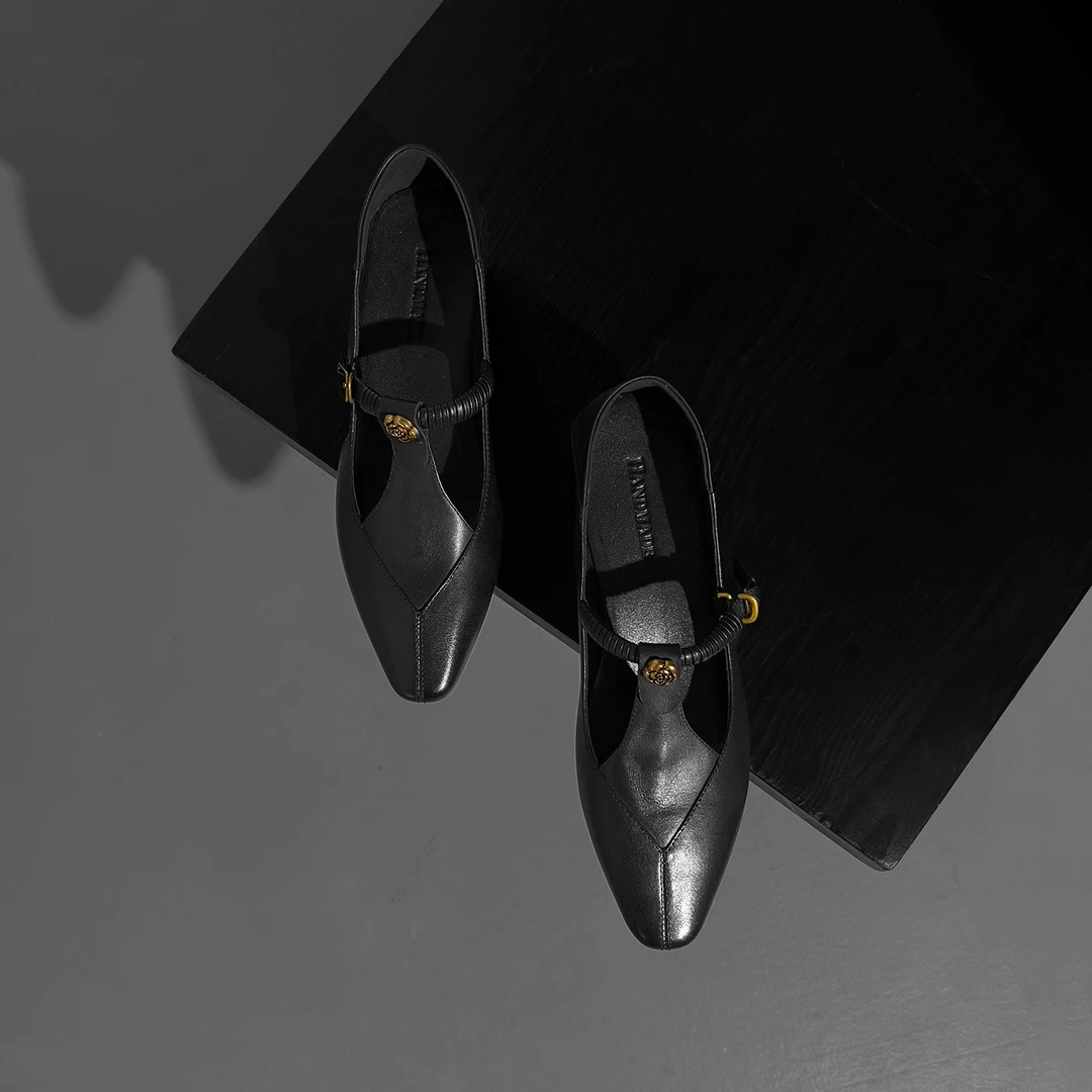 复古法式T字带粗跟玛丽珍鞋女2025秋季新款真皮小方头中跟单鞋