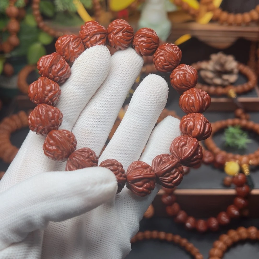 吊坠桃核石*1.7红魔爆肚回血串