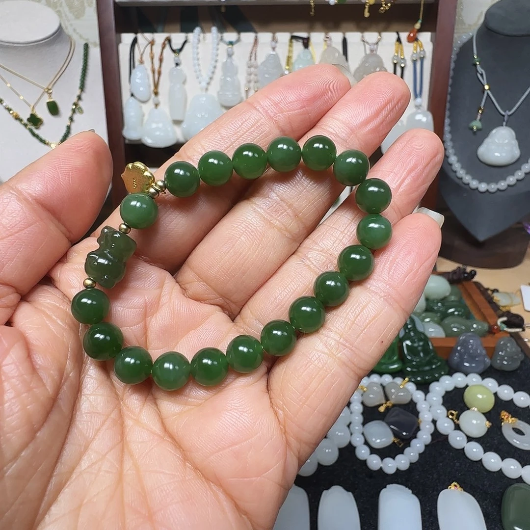 和田玉未镶嵌吊坠(赠链)