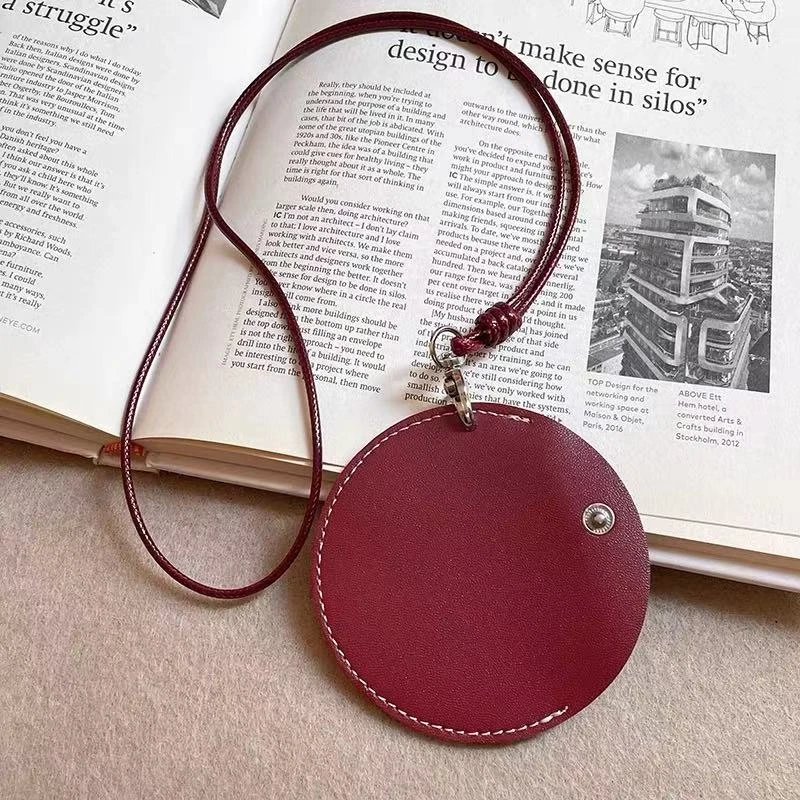 【搭配品】时尚复古迷你红色耳机包