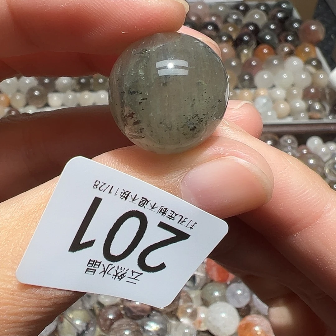 未镶嵌水晶珠宝半成品