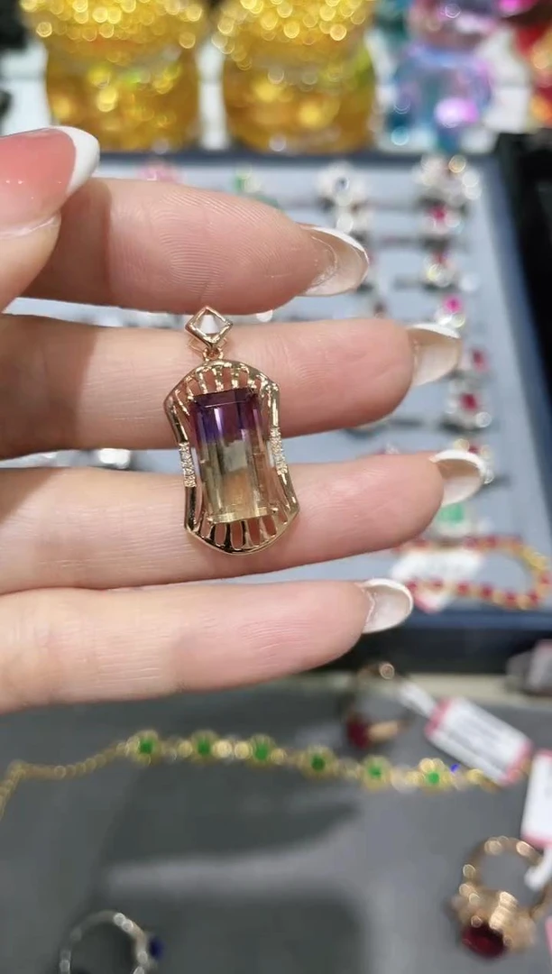 18K金镶嵌紫晶吊坠