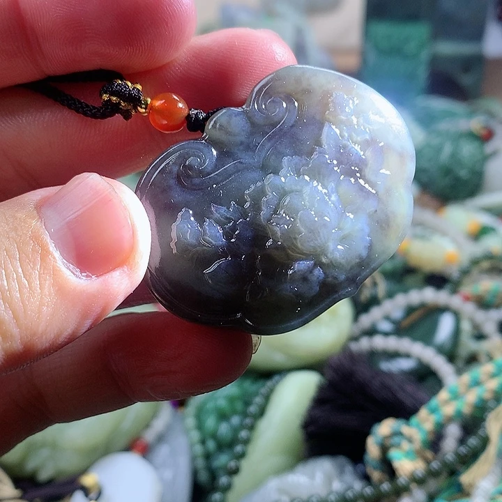 未镶嵌和田玉挂件