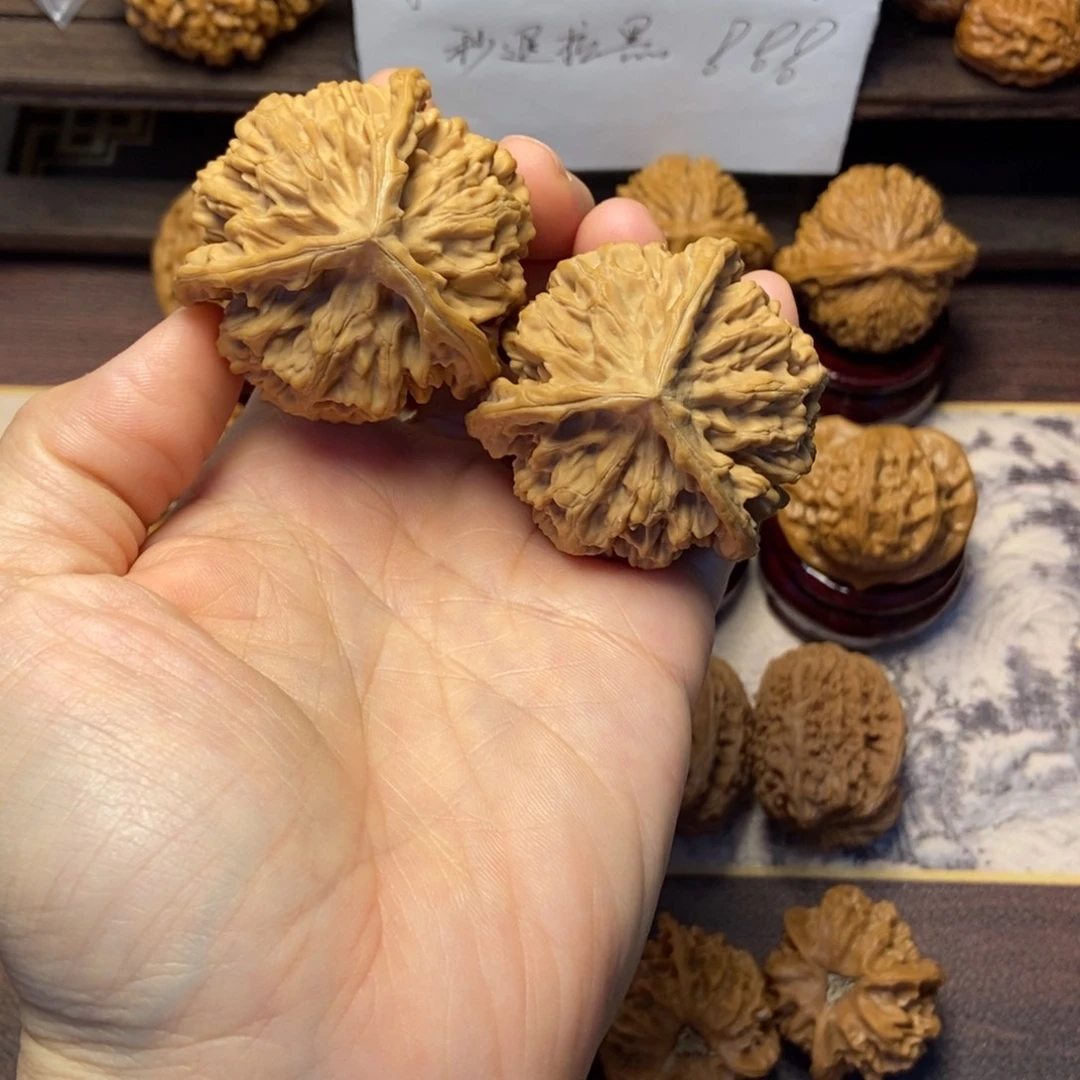 把件文玩核桃全品天然球奔48