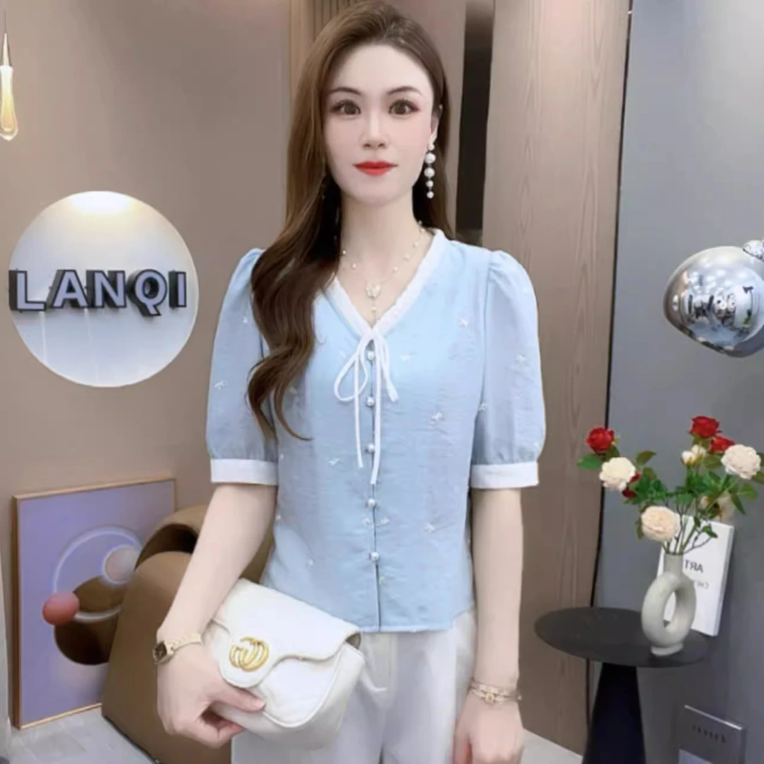 夏天冰丝短袖衬衫女2025年新款夏装宽松百搭显瘦上衣洋气v领小衫