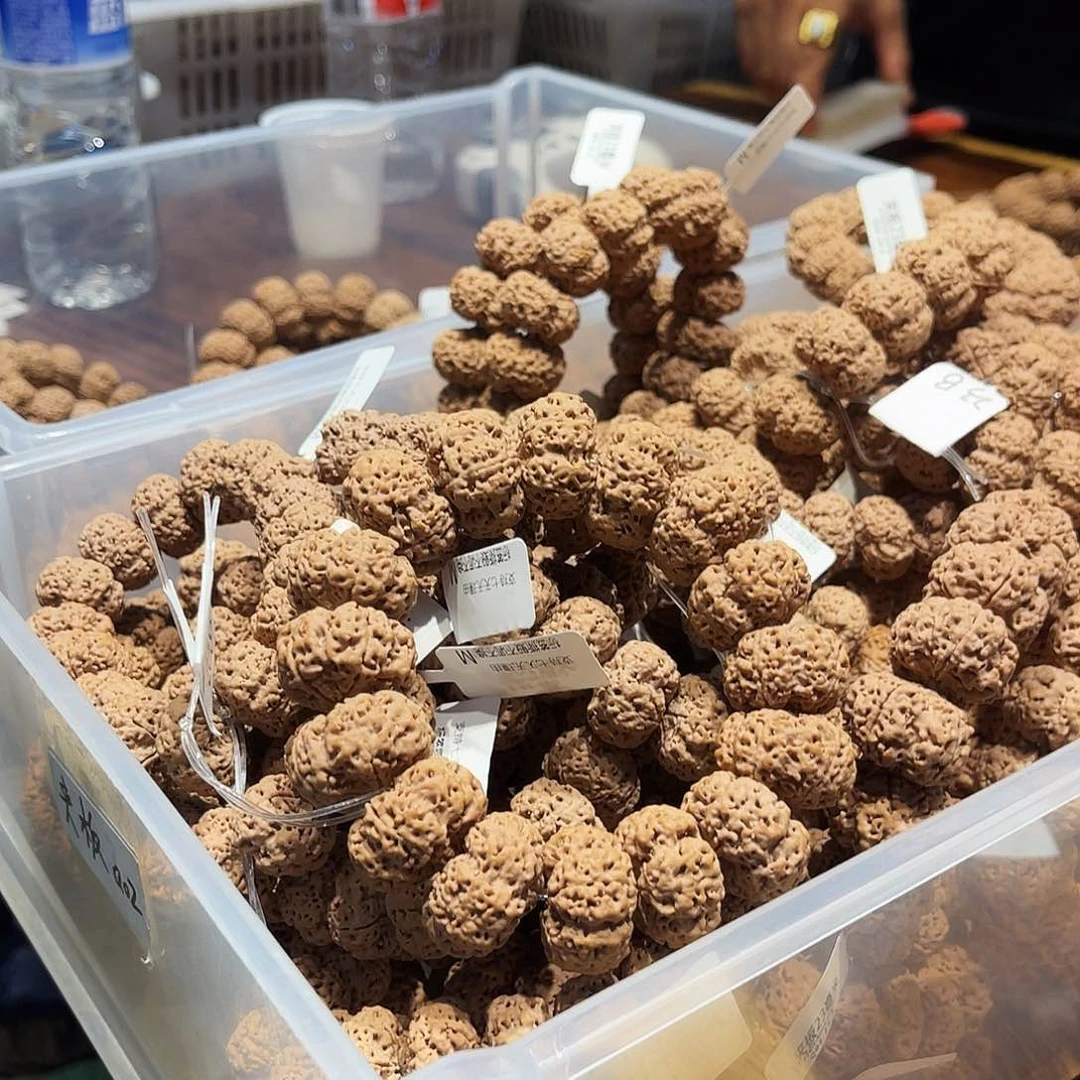 金刚菩提手串02号夹板20毫米