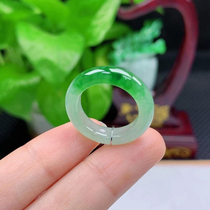 A00177天然缅甸翡翠A货冰辣阳绿半山水戒指玉戒圈15圈内径17.2mm