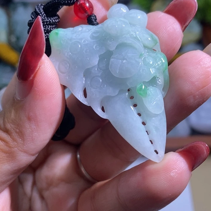 【闪购商品】翡翠挂件未镶嵌螃蟹