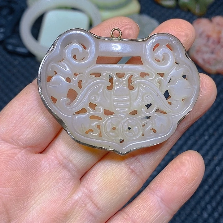 未镶嵌手链和田玉（糖玉）