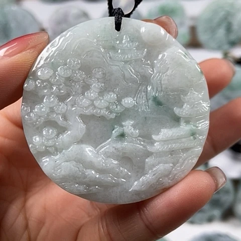 翡翠颈饰未镶嵌山水牌福利