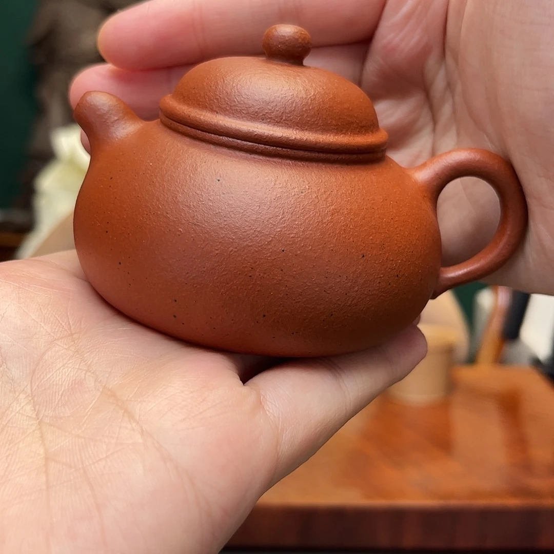 紫砂茶宠大雪紫砂黄龙山大红泥