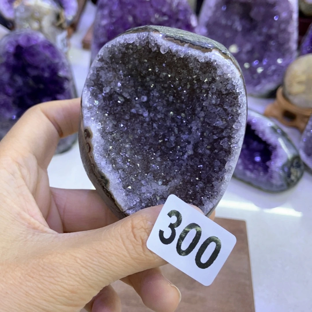 大型摆件（非配饰）紫晶未镶嵌
