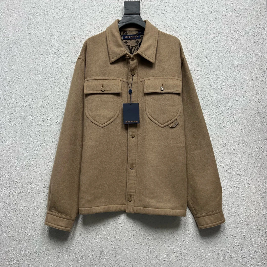 全新未使用 LouisVuitton/路易威登 三花双面羊绒外套XXL DY11632
