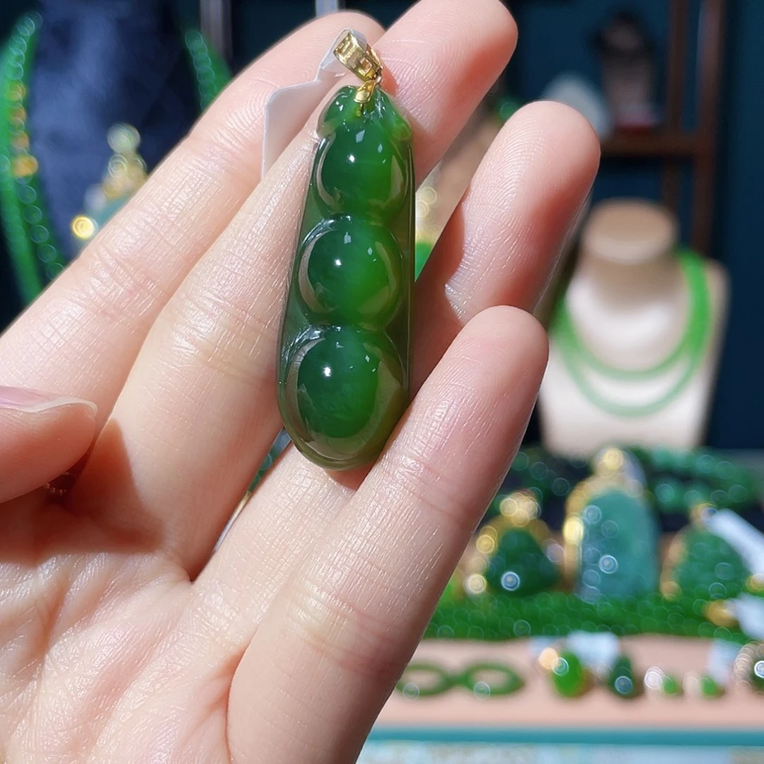 和田玉（碧玉）18K金镶嵌吊坠(不含链)