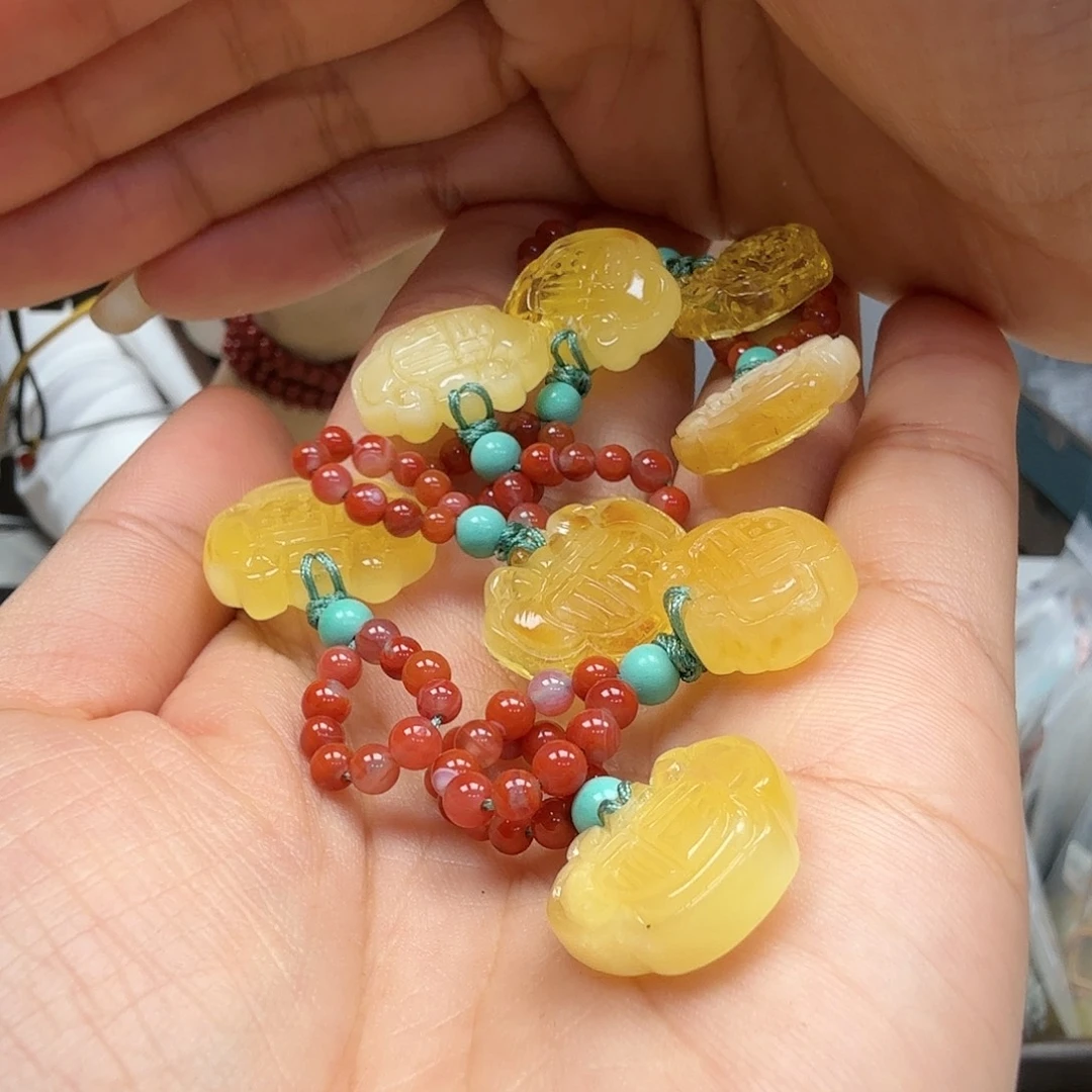 琥珀未镶嵌裸石你好