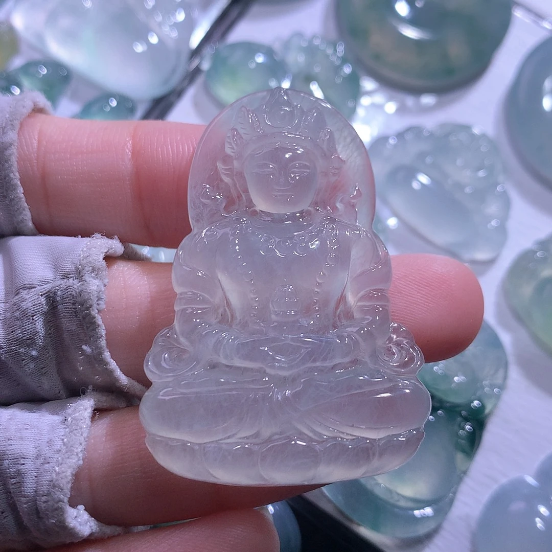 颈饰未镶嵌翡翠度母