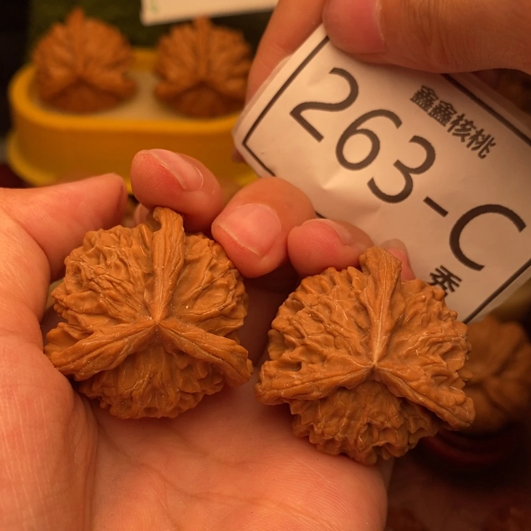 把件文玩核桃盘山奔36……