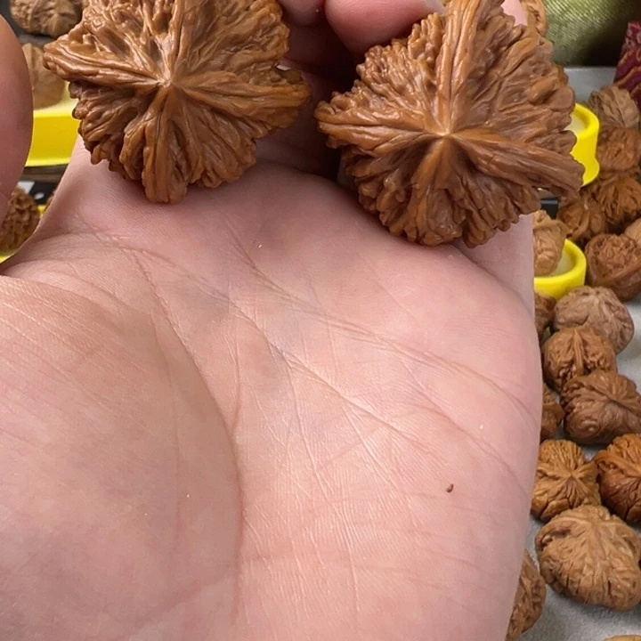 吊坠文玩核桃40尺全品无修四座楼三棱半