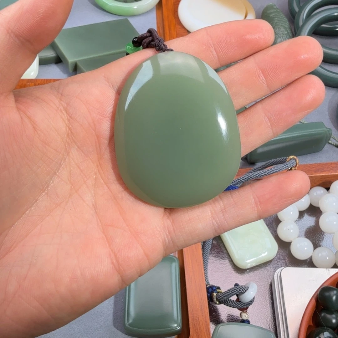 和田玉（糖玉）手链未镶嵌涅**生