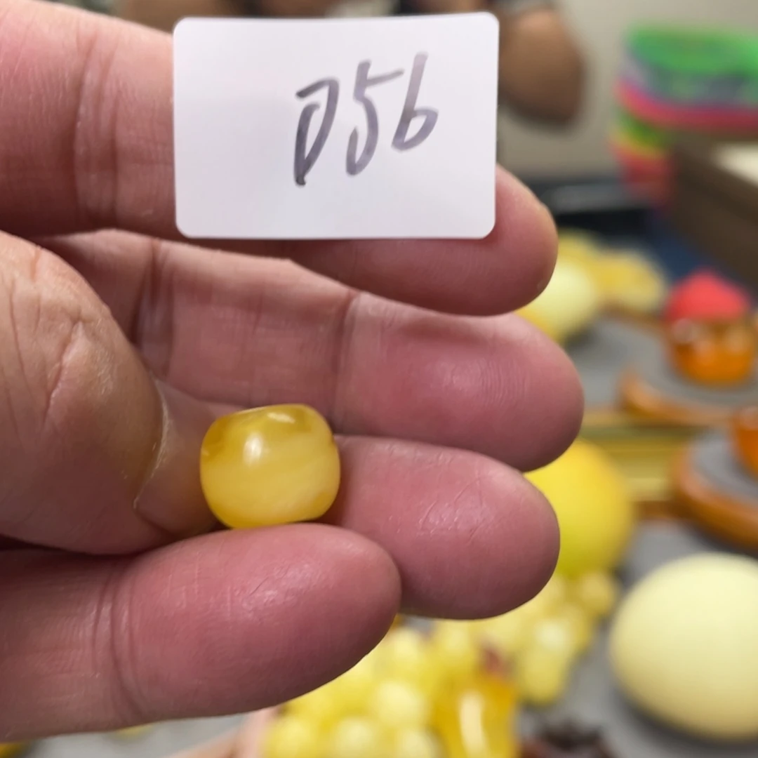 手链琥珀未镶嵌多样性发，发其中一件