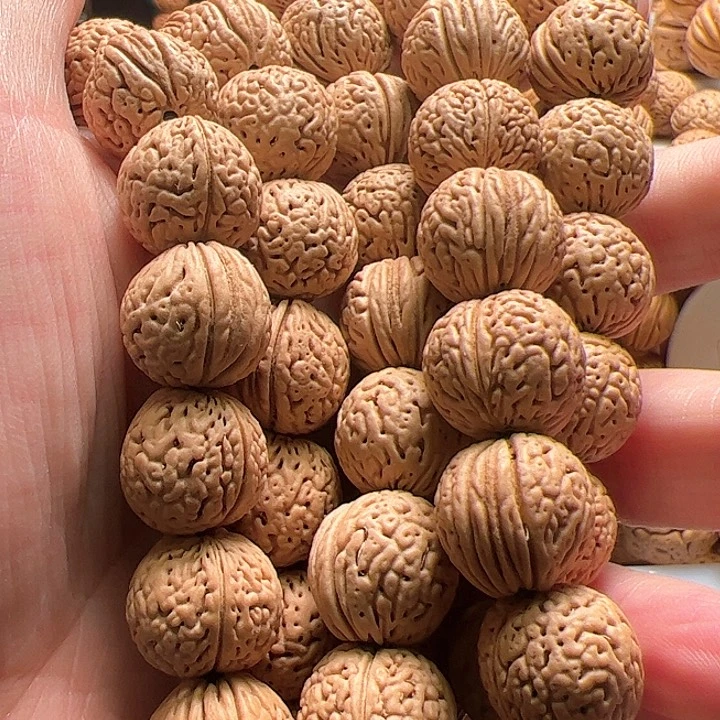 桃核手串蚂蚁纹108脖挂15尺