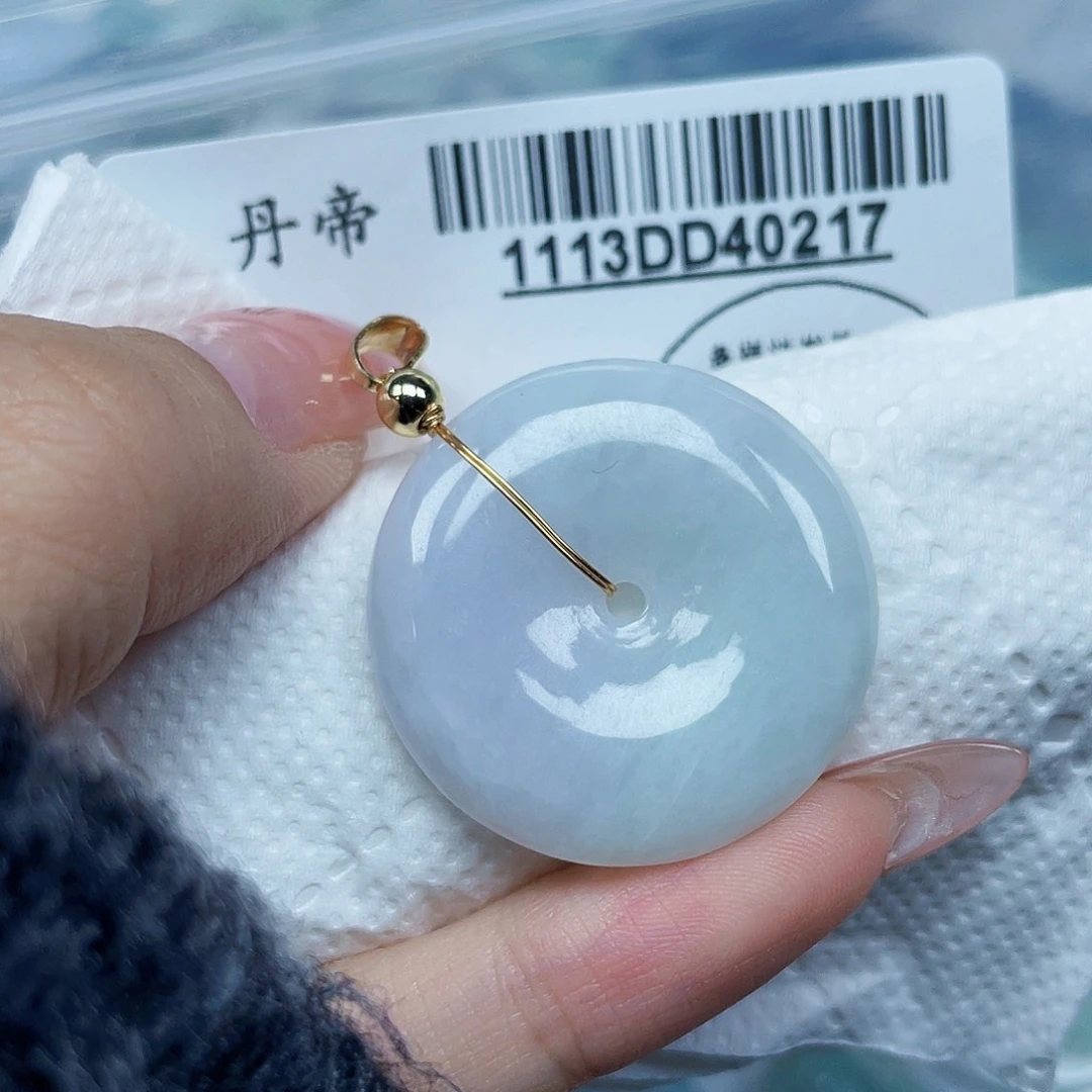 吊坠(不含链)足铂镶嵌翡翠