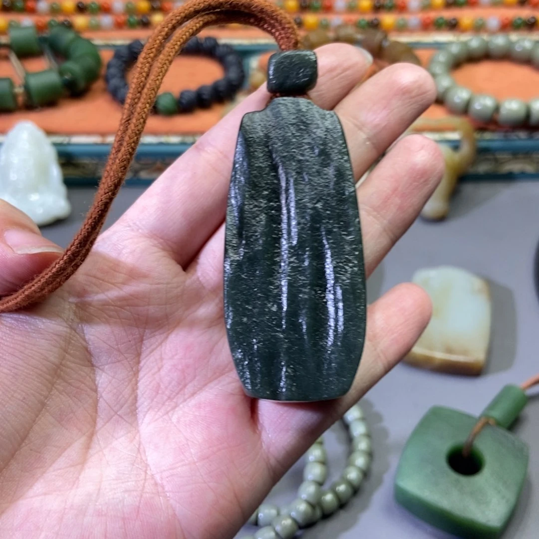 和田玉颈饰未镶嵌新****水