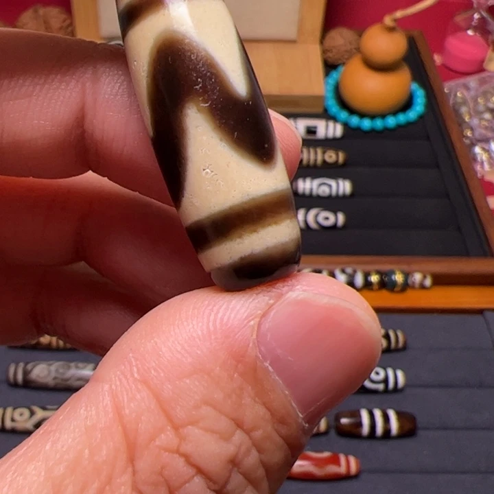 未镶嵌颈饰玛瑙/玉髓