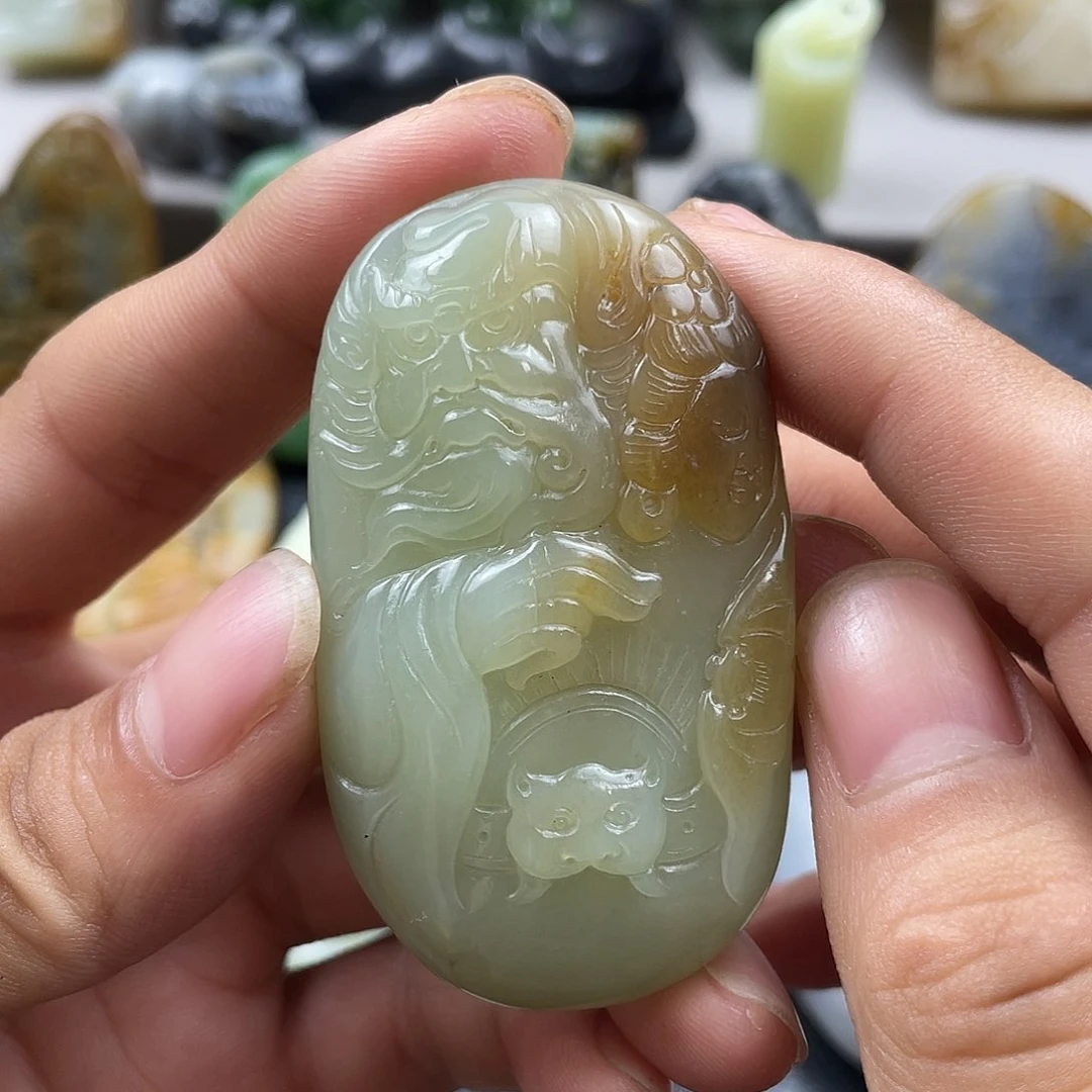 和田玉未镶嵌颈饰明***天