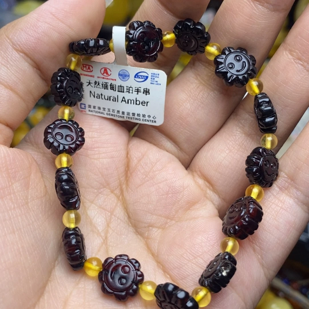 未镶嵌琥珀珠宝奇石
