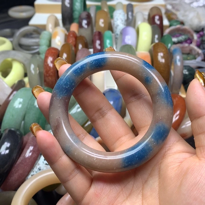 石英质玉手镯未镶嵌初*·