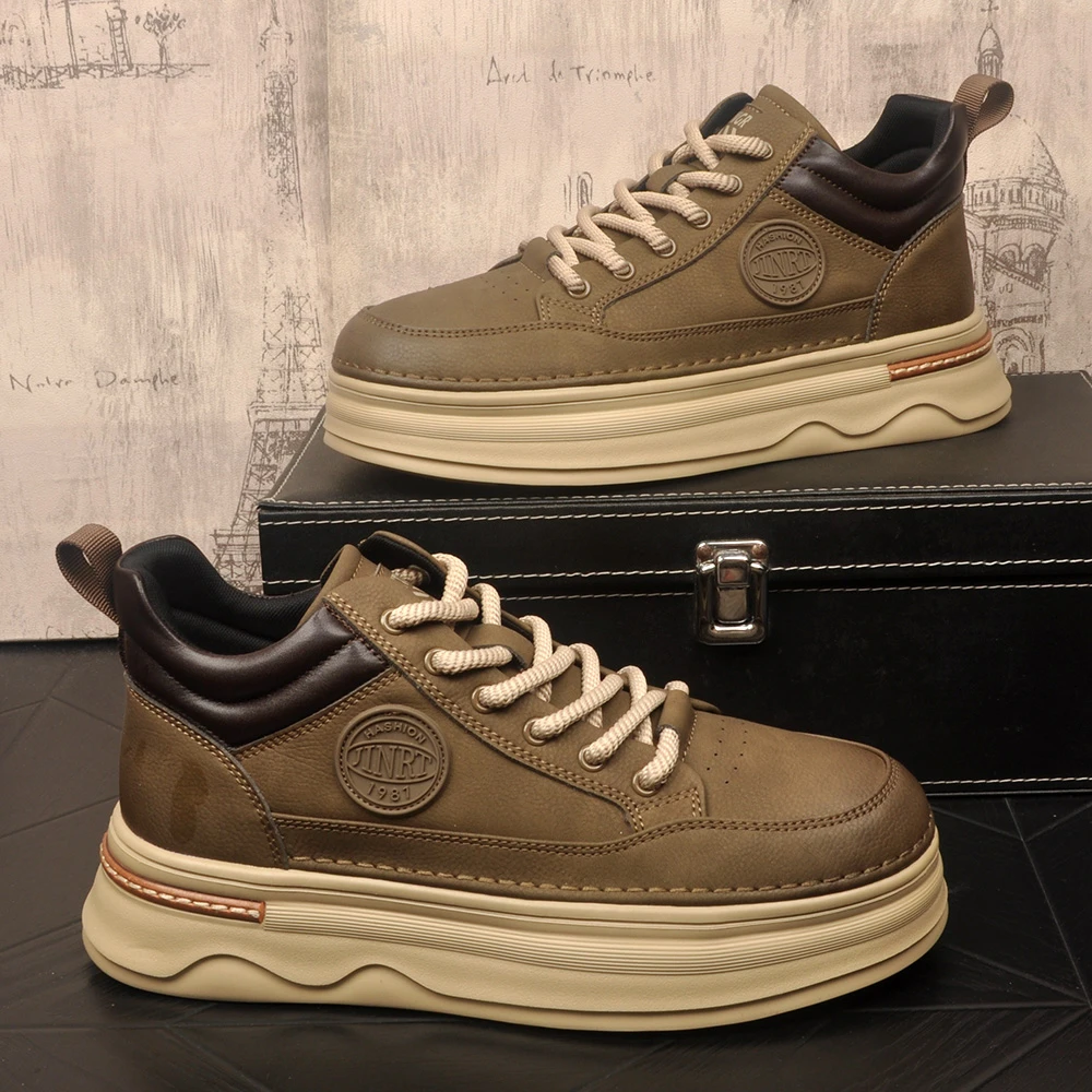 2025新款真皮男鞋秋季复古户外休闲百搭工装鞋透气低帮耐磨板鞋潮