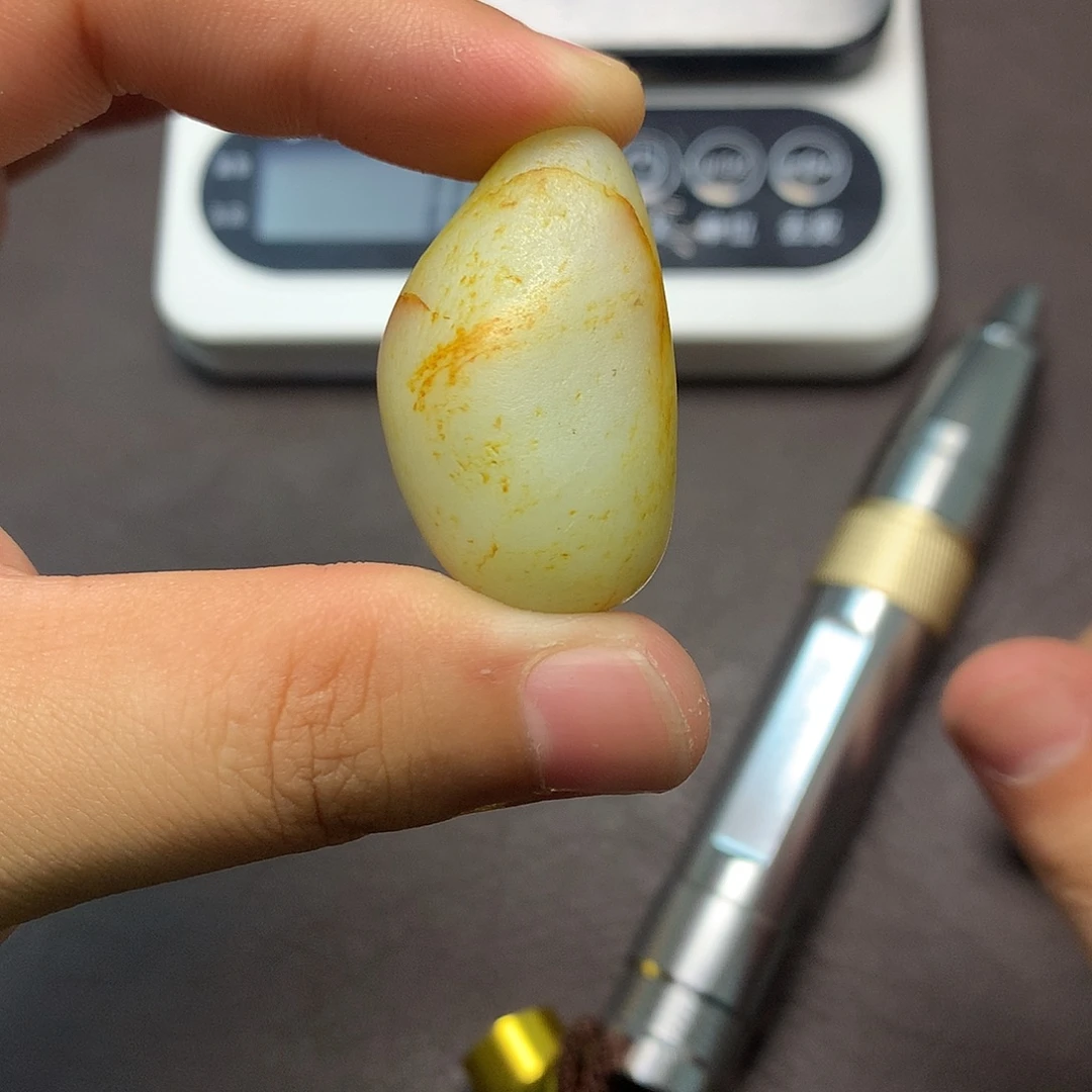 和田玉（糖玉）未镶嵌挂件