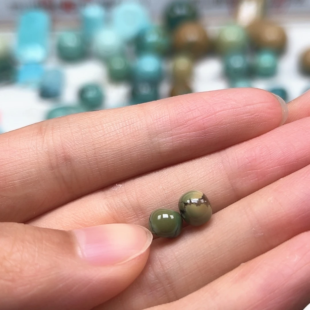 有***恒未镶嵌绿松石珠宝奇石