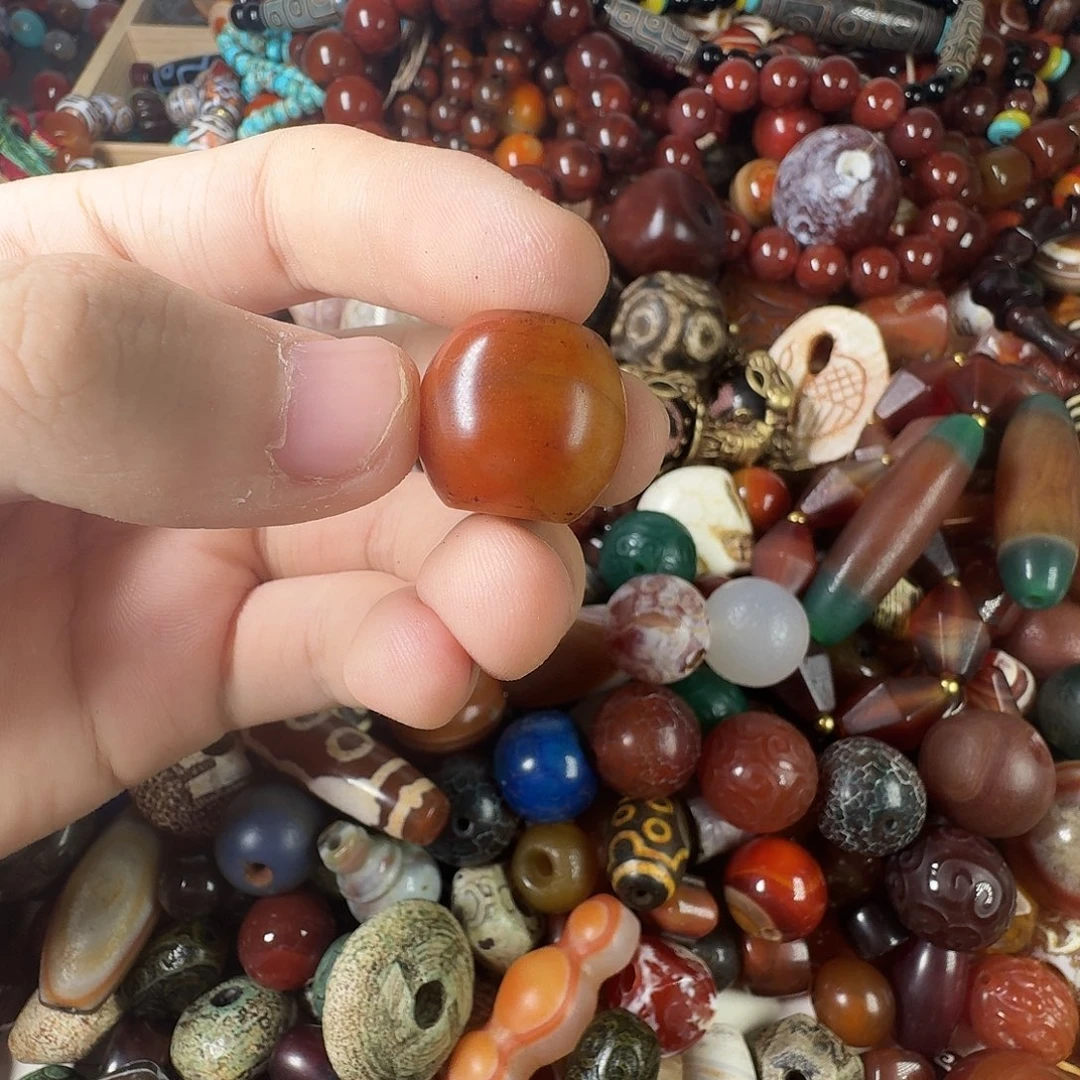 玛瑙/玉髓未镶嵌纯天然玛瑙珠子