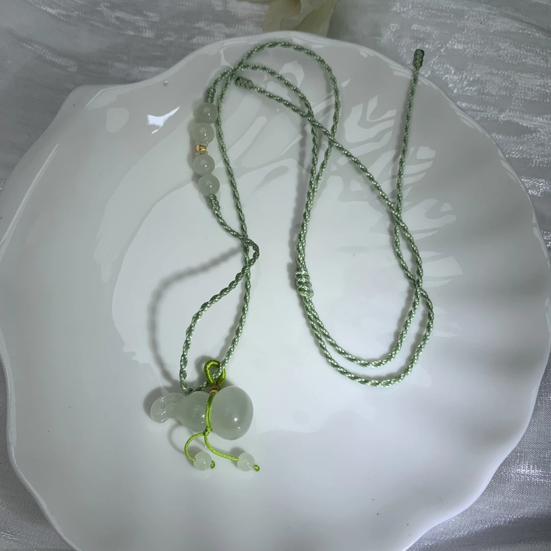 天然和田玉葫芦项链 多样性发其一 F817