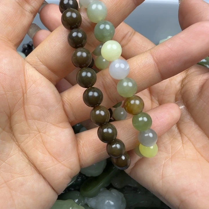 和田玉未镶嵌颈饰卡8