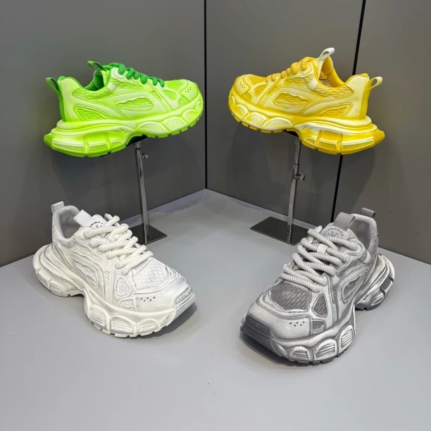 2025春季新款男士厚底轻奢舒适网红老爹鞋时尚平跟百搭潮流男鞋子