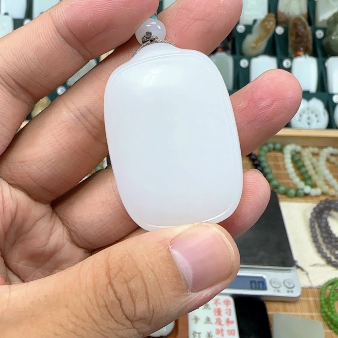 和田玉挂件未镶嵌