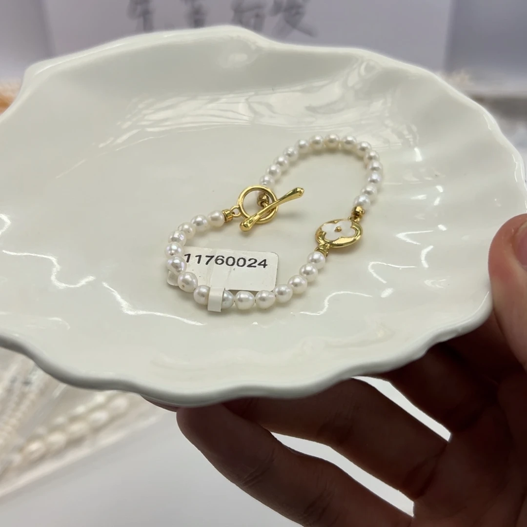 淡水珍珠颈饰未镶嵌