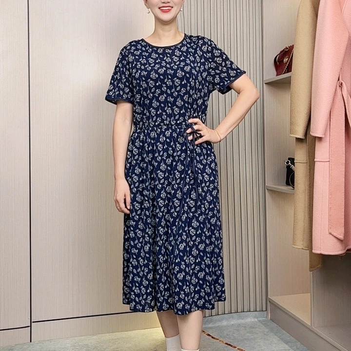 夏季新款2024通勤裙子碎花薄款气质显瘦妈妈休闲印花过膝连衣裙