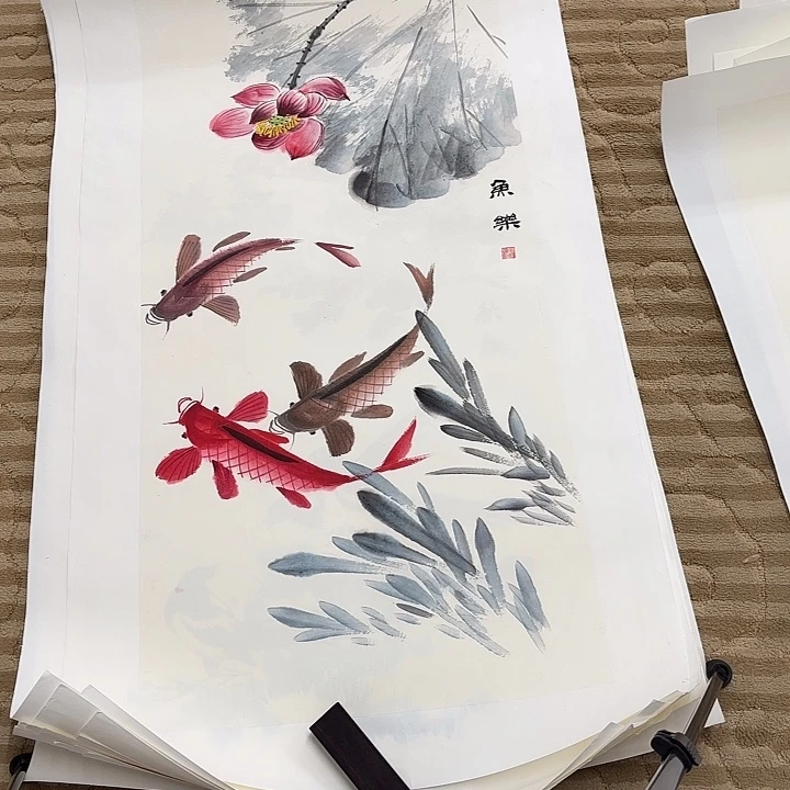 国画花鸟等图案为一体