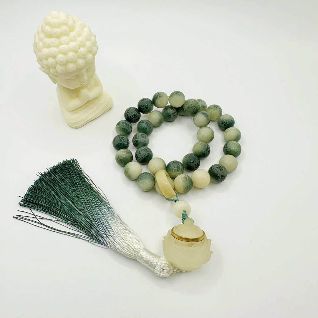 STJ053 飘花六字菩提莲花手持手串（无礼盒）