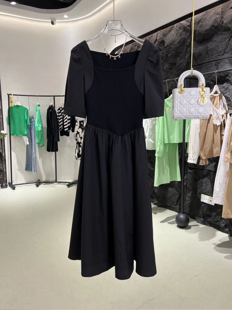 迪品牌连衣裙X181358