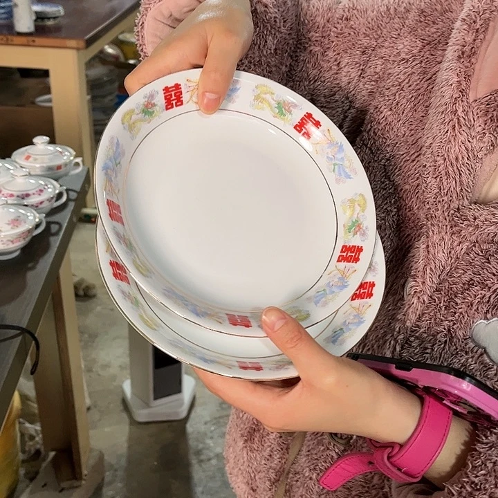 瓷片////////直径20厘米。2个。