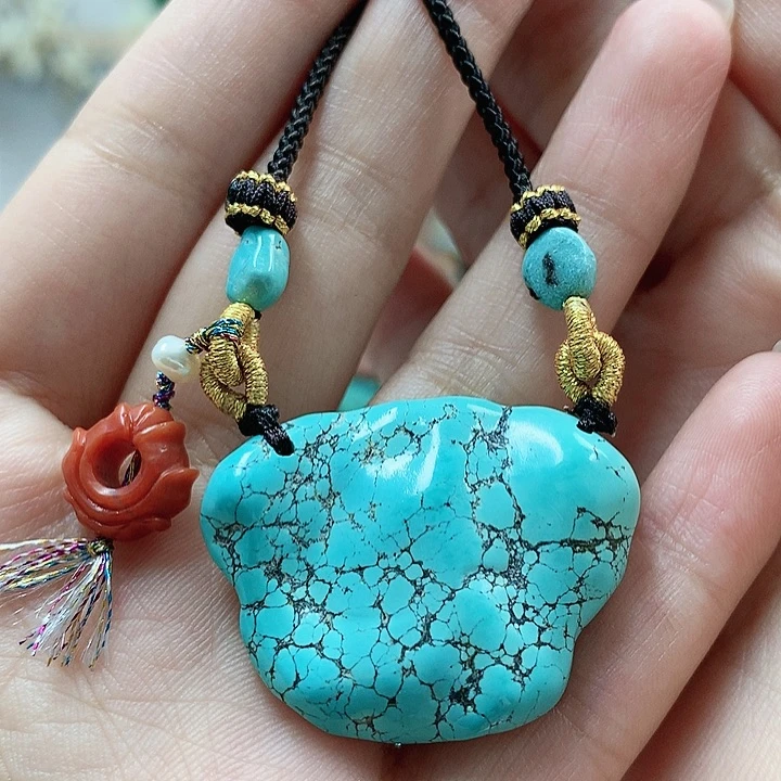 未镶嵌绿松石珠宝奇石