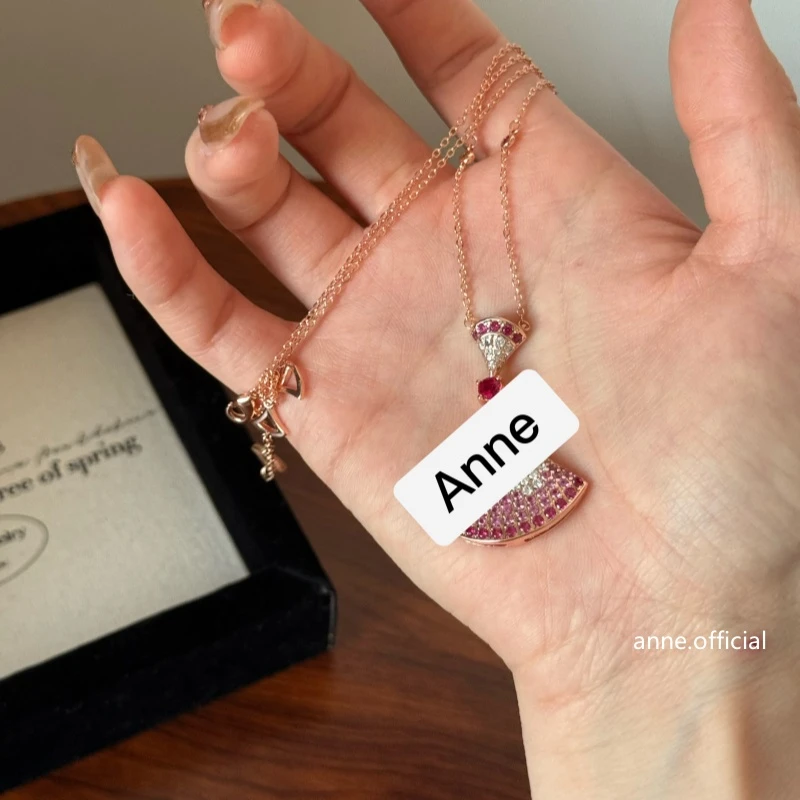 铜合金项链 【X592】轻奢粉锆大裙子精致扇形项链