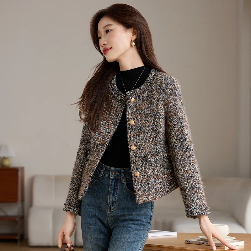 【可蓓儿】2025新款超火减龄今年爆款高级短款小香风外套女初妈妈装