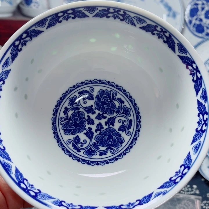 青花玲珑6寸面碗牡丹花